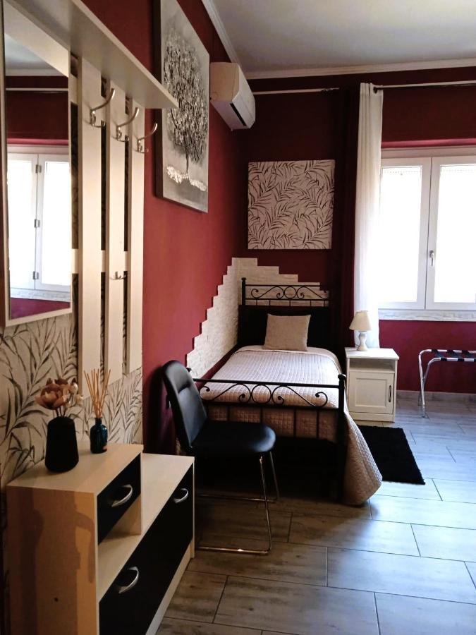 Chloe'S Rooms Cagliari Exterior photo